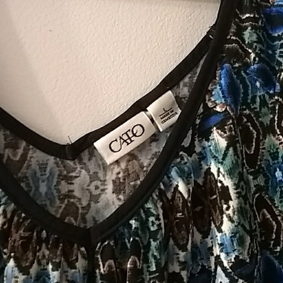 Cute sleeveless top - Picture 3 of 4